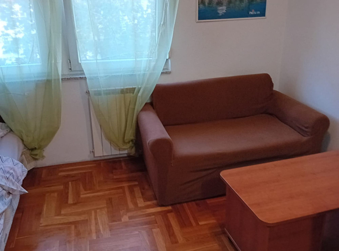 Others 4, Apartment Petrova, Zagreb
