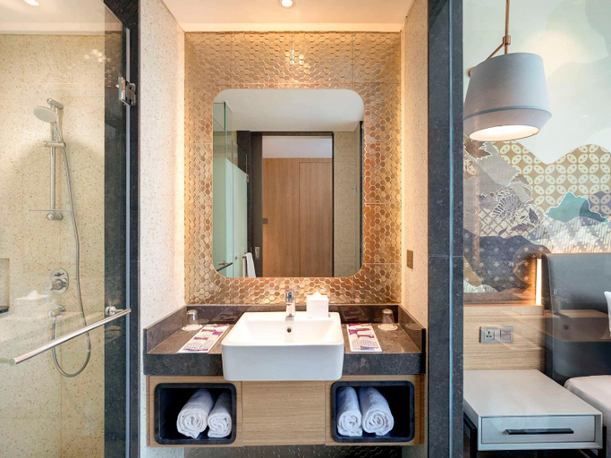 Bathroom 6