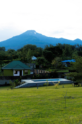Others 5, Rafiki Retreat, Meru
