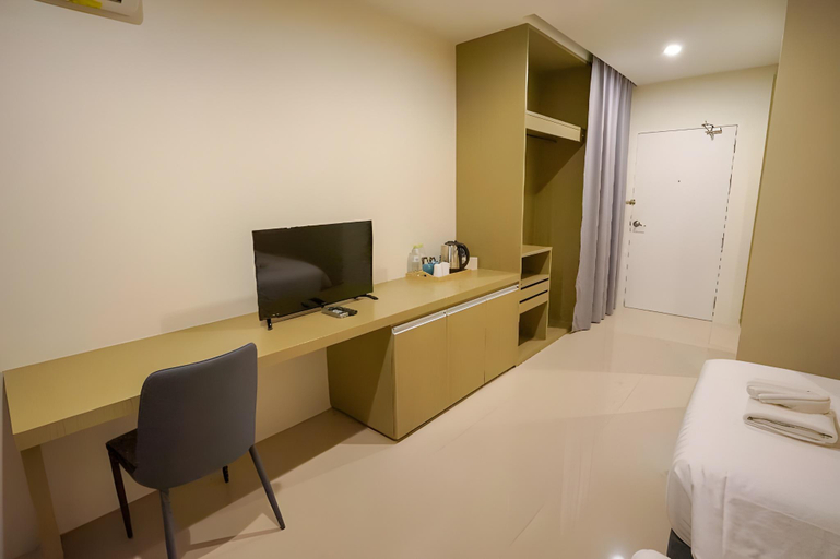 Bedroom 15