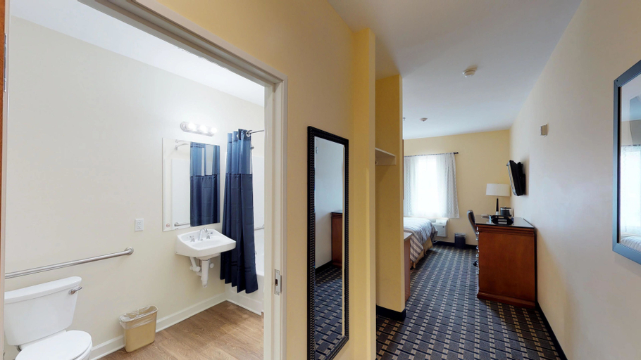 Bathroom 3, Mt. Rose Hotel, Cumberland