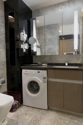 Bathroom 27