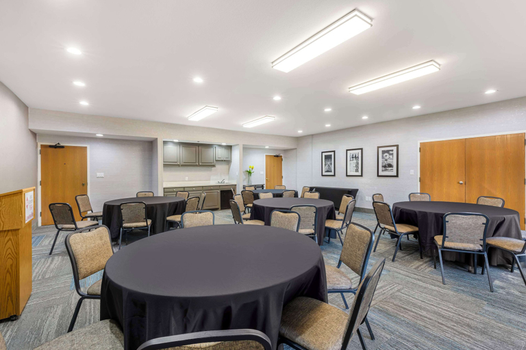 Food & Drinks 5, Best Western Plus Lewisville Flower Mound, Denton