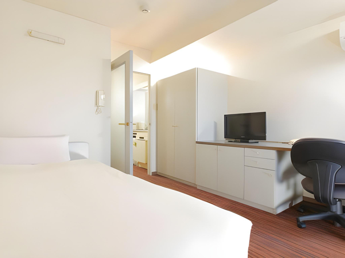 Bedroom 14