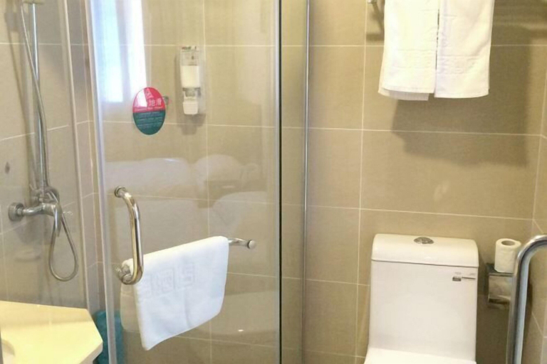 Bathroom 3, Xinlong Business Hotel, Hangzhou