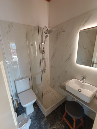Bathroom 4, Hotel Iris, North Aegean