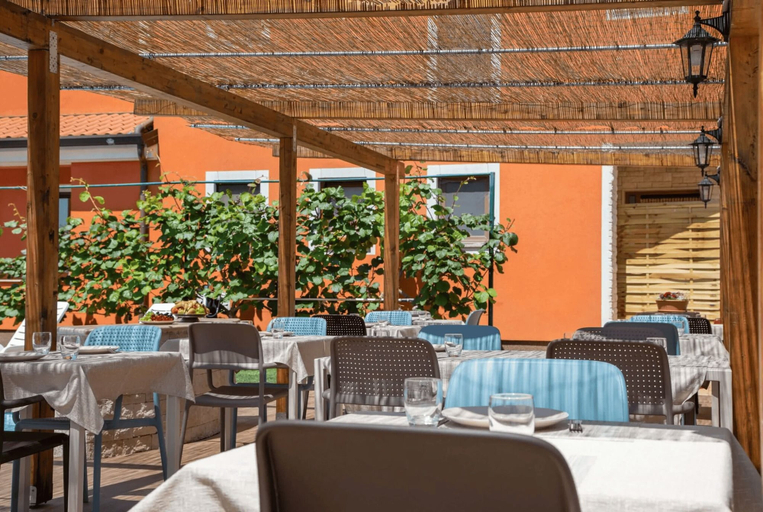 Food & Drinks 5, Rooms Natura, Umag