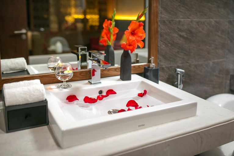 Bathroom, DeLaSol Sapa - Central Boutique Hotel, Sa Pa