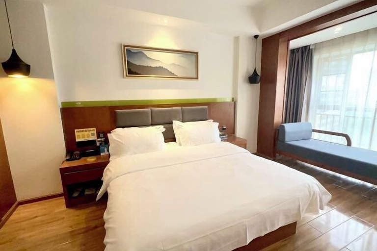 Bedroom 4, Hedu Hotel, Zhaotong
