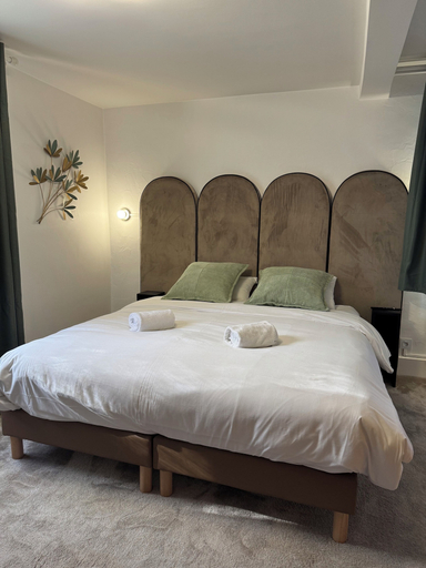 Bedroom 5, hotel restaurant LEs Boissières, Tarn-et-Garonne