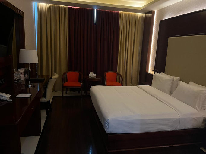 Bedroom 3, Queen Palace Hotel, Abu Dhabi City