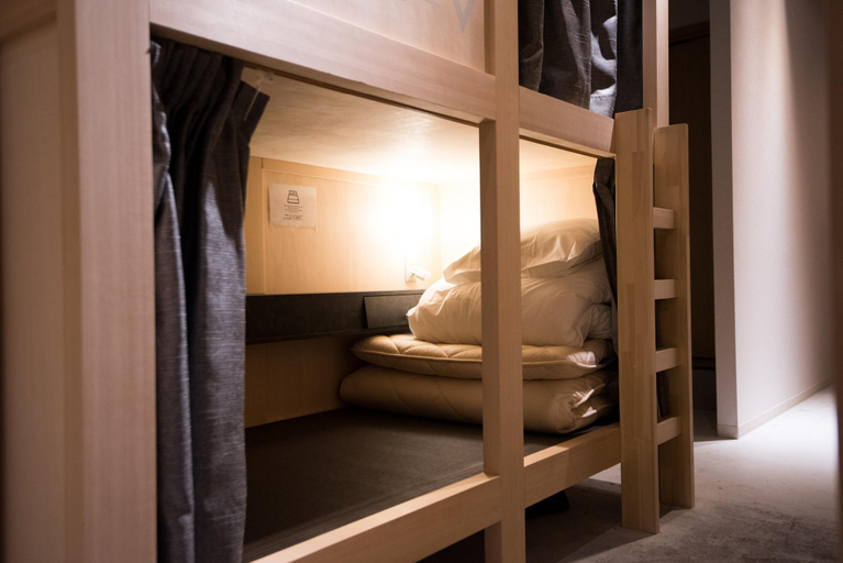 Bedroom 12
