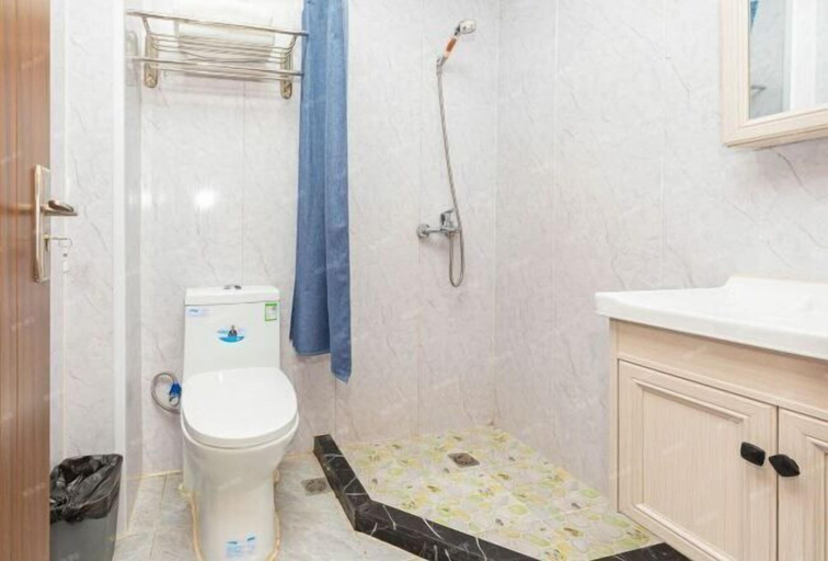 Bathroom, Junyi Hotel, Shanghai