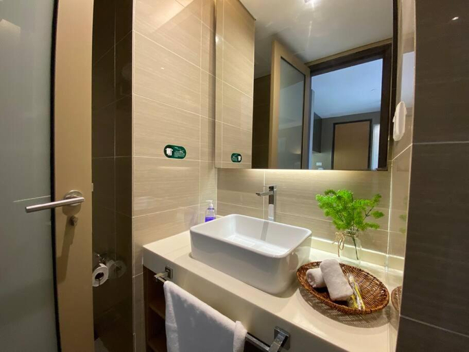 Bathroom 4, Amanjiwa 99R, Malacca City
