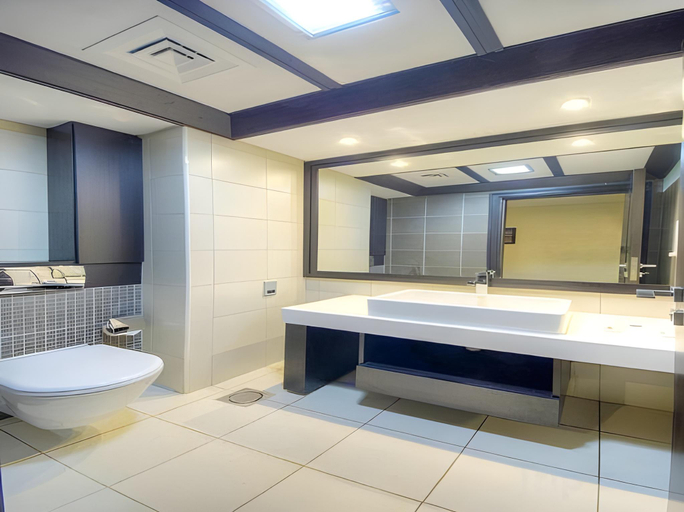 Bathroom 5, Raintree Hotel Rolla, Dubai