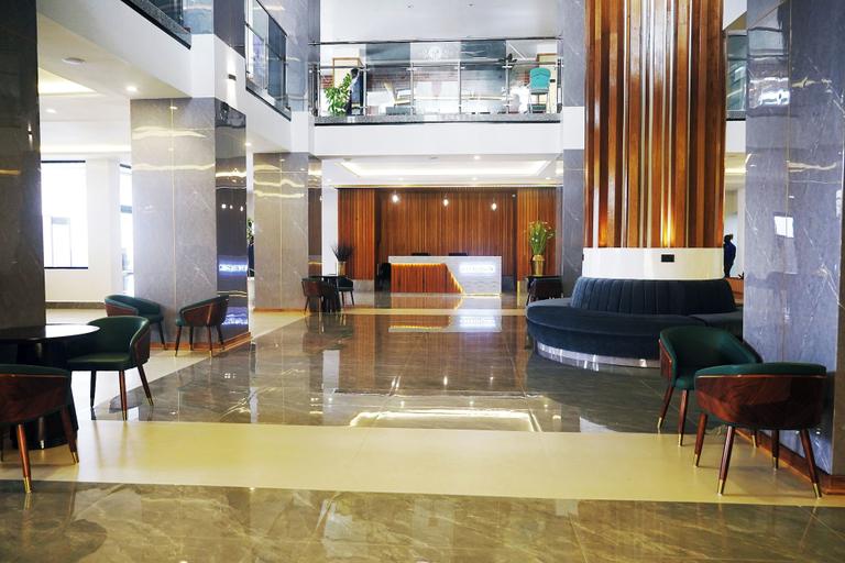 Others 5, Tha Nickolee Hotel, Kieni