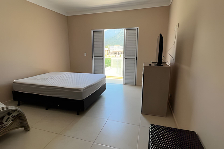Bedroom 3, Casa com piscina em Boraceia, Bertioga