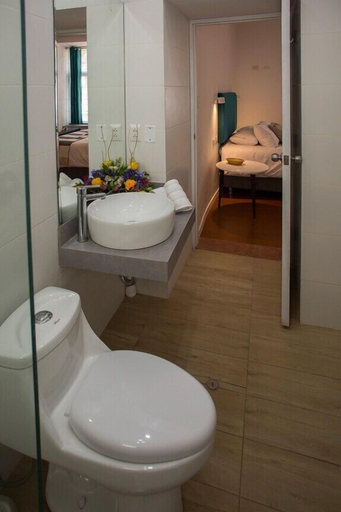 Bathroom, Casa Tía María Yucay, Urubamba