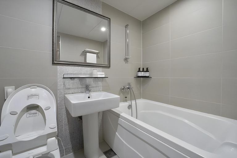 Bathroom 4