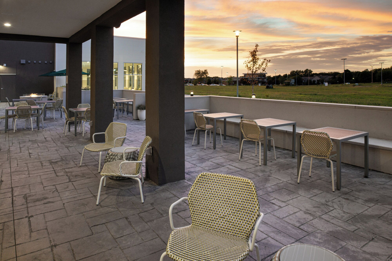 Food & Drinks 5, Element by Marriott Overland Park, Kansas City