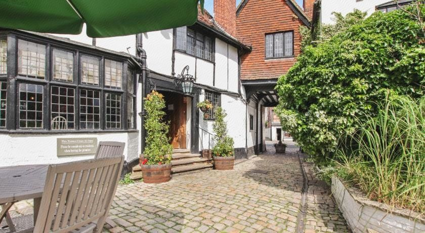 Exterior & Views 2, The Crown, Buckinghamshire