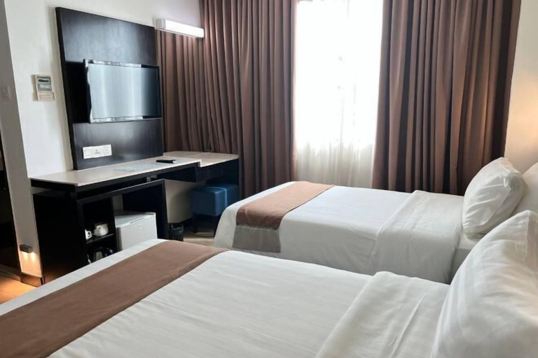 Bedroom 28