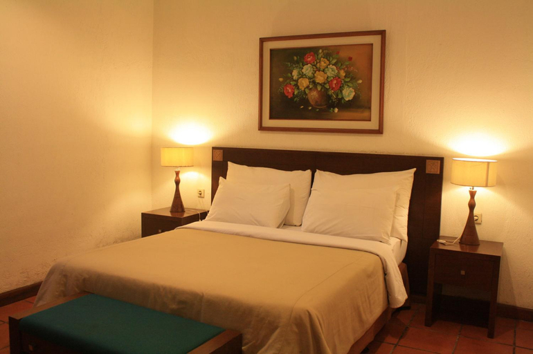 Bedroom 13