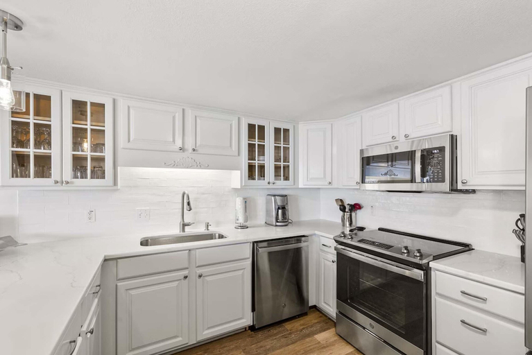 Others 5, Starboard Village 121, Escambia