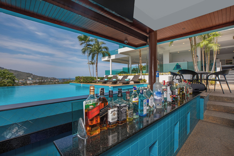Food & Drinks 5, Baan Chom View Kamala, Phuket Island