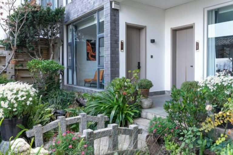 Exterior & Views 2, Longkan Yunding Courtyard Hotel, Dali Bai