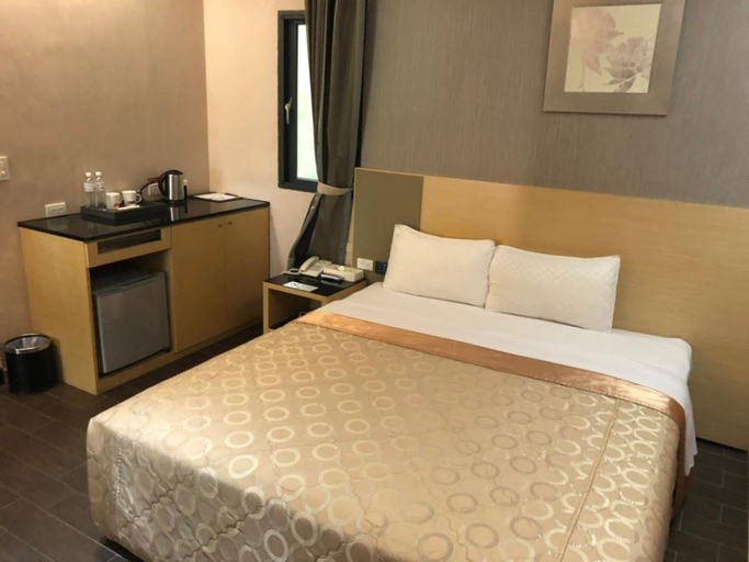 Bedroom 3, E. Sun Villa Hotel & Resort, Chiayi City