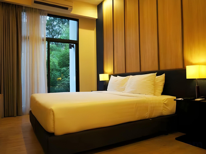 Bedroom 14