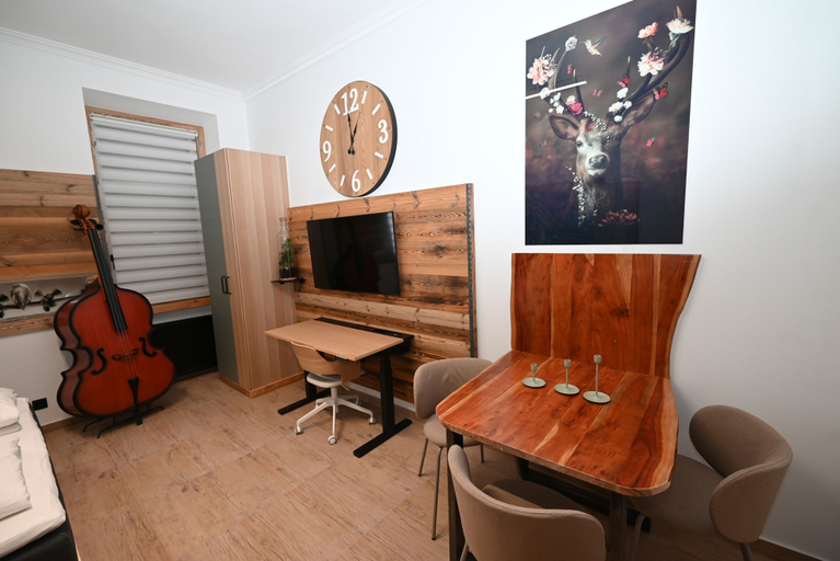 Room 2, VIP Top 19 in Viena With 1 Bedrooms and 1 Bathrooms, Wien