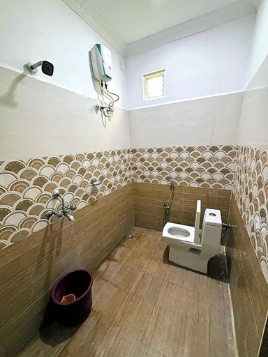 Bathroom 4, Stone Yard Resort, Nalgonda