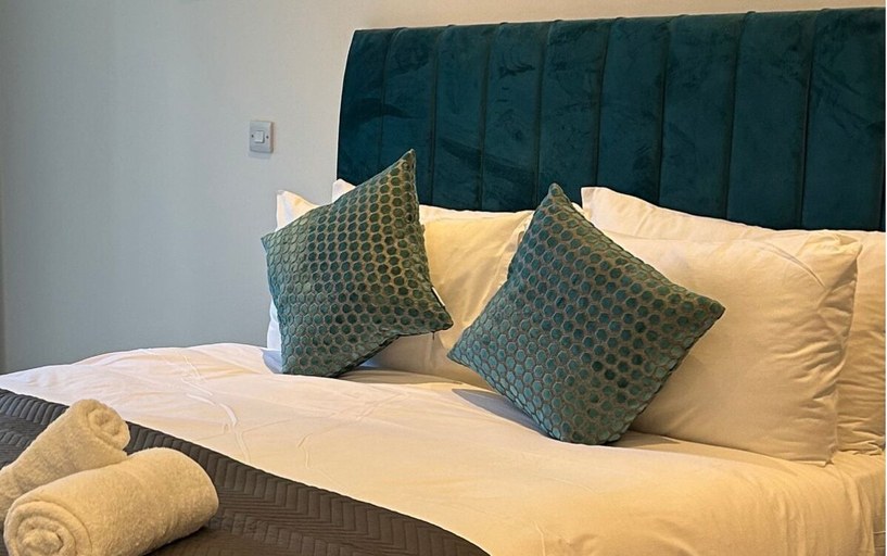 Bedroom 3, Birmingham Centre by Charles Hope, Birmingham