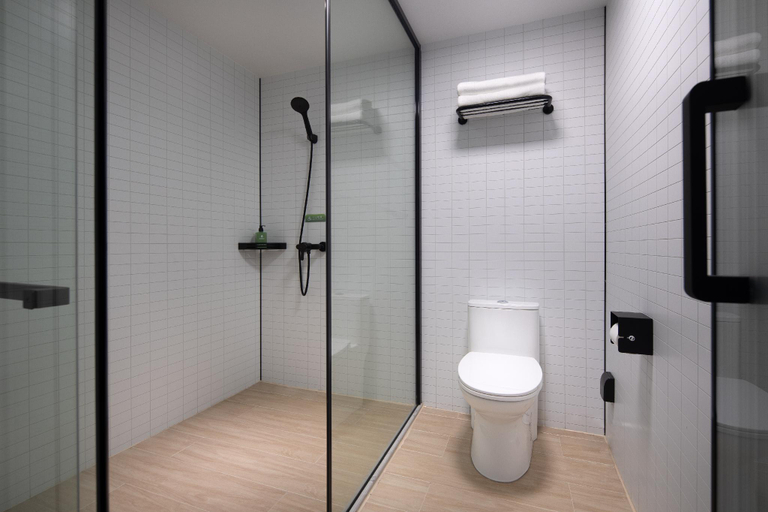 Bathroom 3, Hi Inn Changsha Tujia Chong Subway Station, Changsha