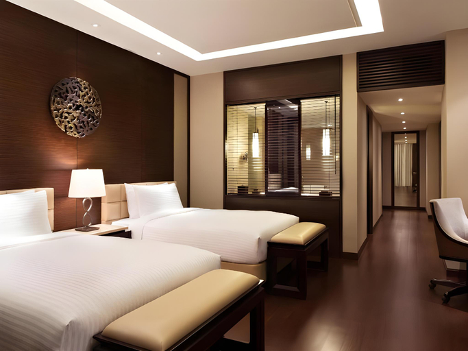 Bedroom 28