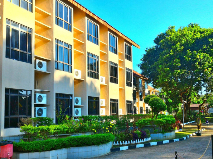 Exterior & Views 2, De Rhu Beach Resort, Kuantan