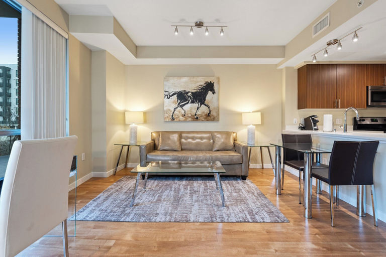 Others 3, Global Luxury Suites at Woodbury, Washington