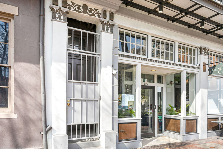 Exterior & Views 2, Jazz Haven Spacious 3BR Condo, Orleans