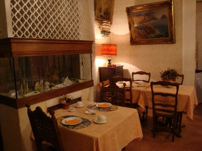 Food & Drinks, Hotel Cronstadt, Alpes-Maritimes