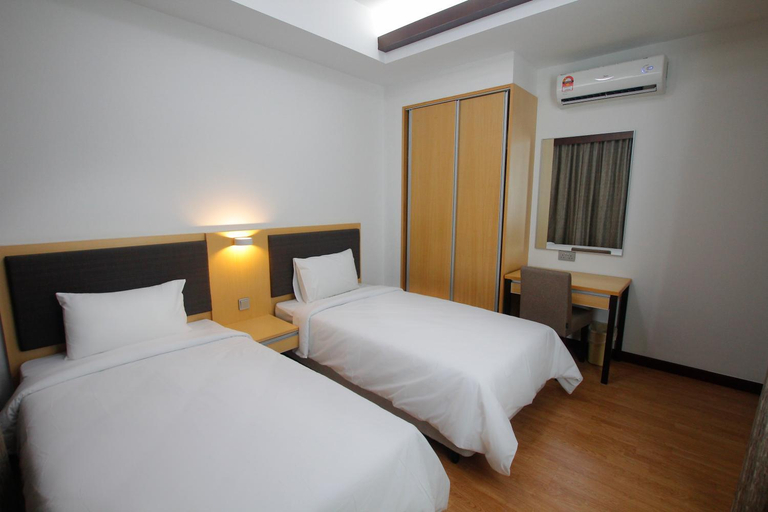 Bedroom 3, Imperial Suites Miri @ Diamond Tower Bay Resort Condominium, Miri
