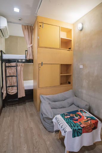 Bedroom 24