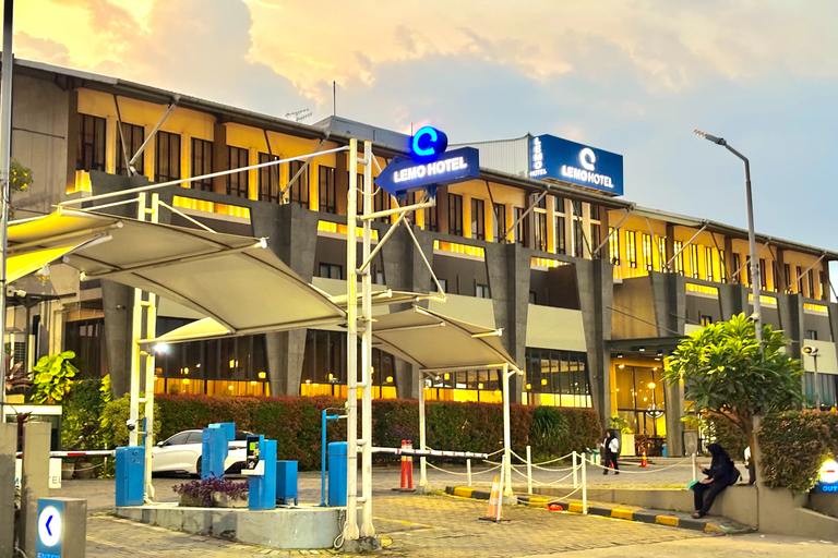 Exterior & Views 2, Lemo Hotel Serpong, Tangerang