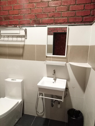 Bathroom 3