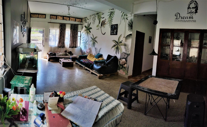 Others 4, monkey mind hostel, South Goa