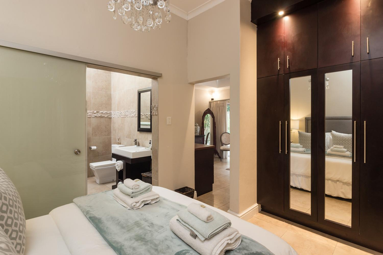 Bedroom 3, Island Way Villa - Luxury Accommodation, Nelson Mandela Bay