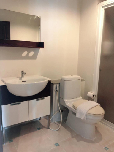 Bathroom 4, Laemdin Hotel, Ko Samui
