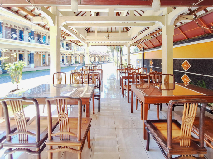 Food & Drinks 5, Hotel Syariah Milik Kita Borobudur Mitra RedDoorz, Magelang