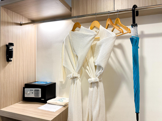 Amenities 18